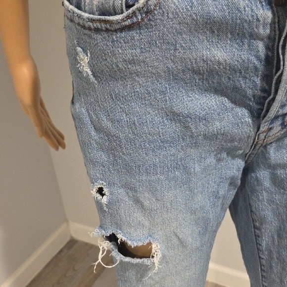 Pistola Ripped Light Blue Cropped Jeans - Picture 4 of 10